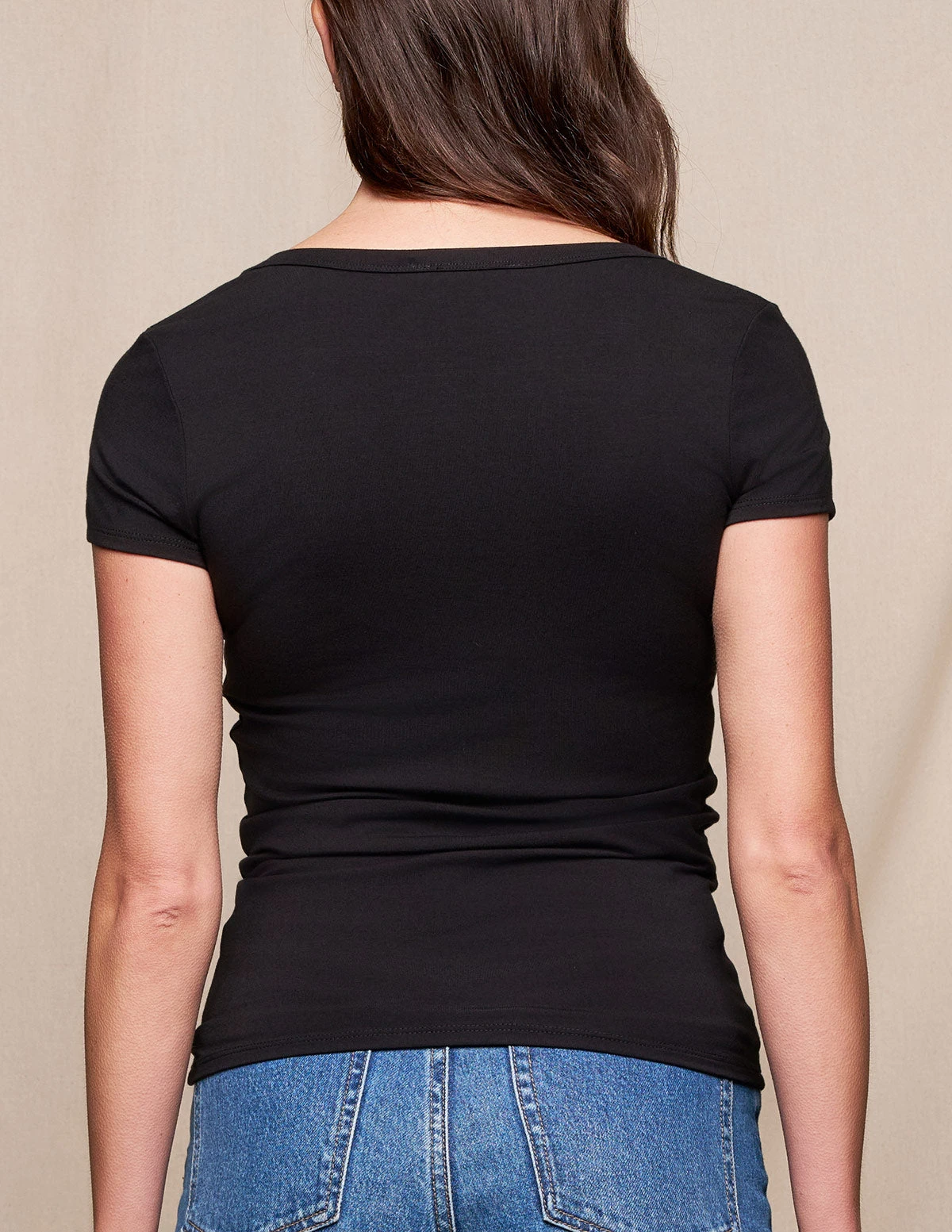 Bamboo Close Fit V-Neck Top - Black 2 Bamboo Close Fit V-Neck Top - Black - Image 2