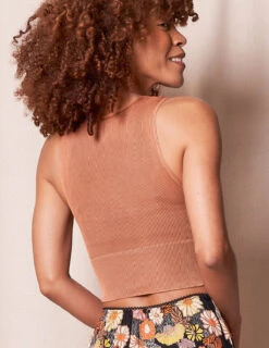 Control Fit Vintage Deep V Crop -Sivana Spirit Shop SIVANA11012023 6052 7ea63b6a 4a3b 4572 a9ef efe67150f83e