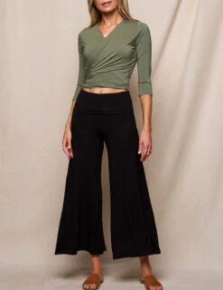 Bamboo Flare Ankle Pants - Black
